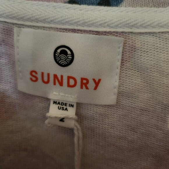 Sundry Animal Colorful Camo Boho Print‎ Sundry Long-Sleeve Sweatshirt Size 2 - Picture 6 of 6